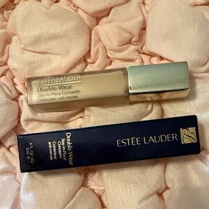 Estee Lauder Double Wear Concealer - Light Beige 1W used once